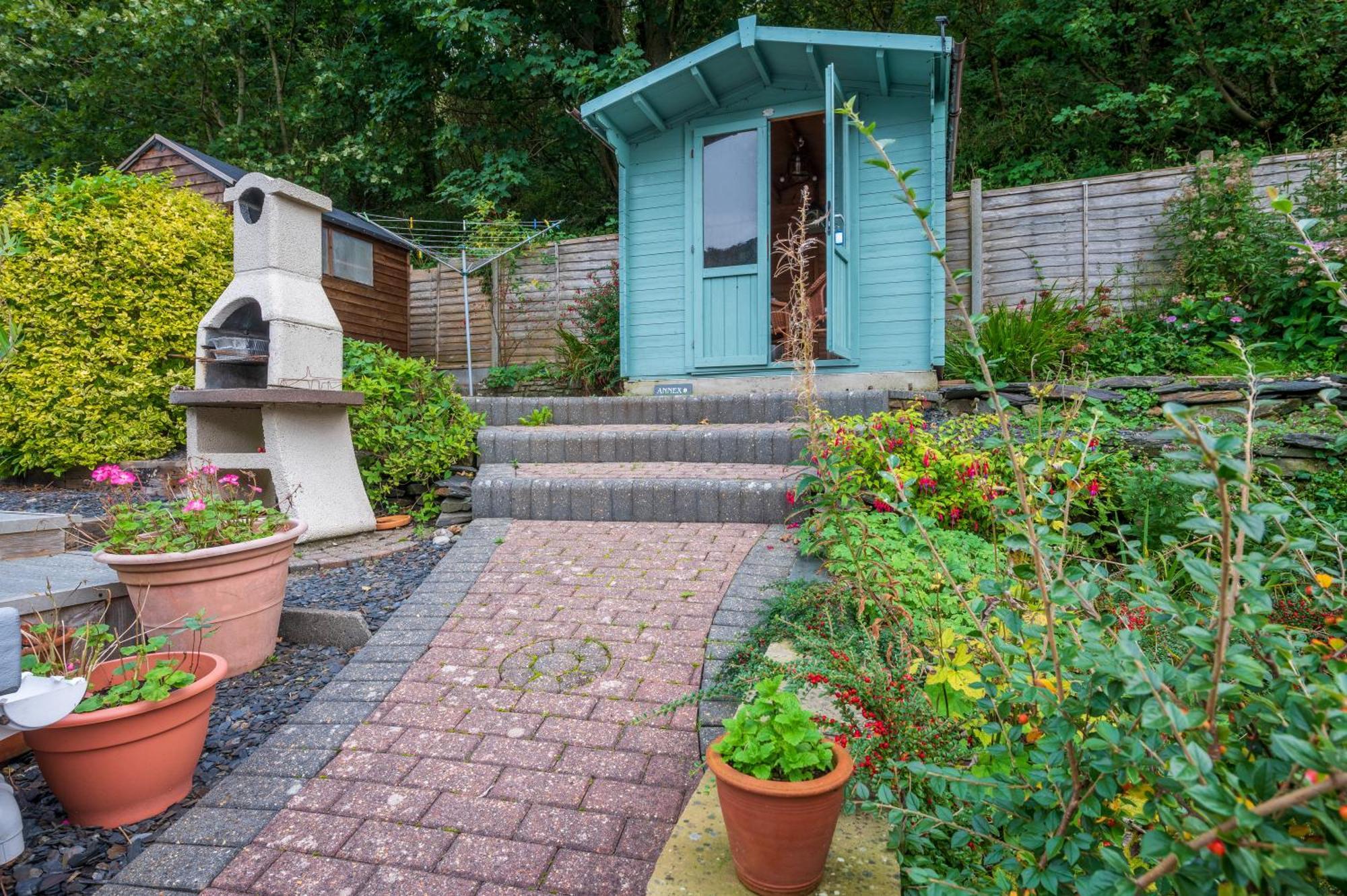 Riverside Bothy In Heart Of Scenic Harbour Village Солва Екстериор снимка